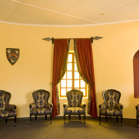 Nesbitt Castle Hotel Bulawayo Exterior foto